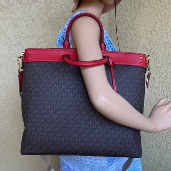 Michael Kors Travel Large NS Tote - Picture 16 of 16